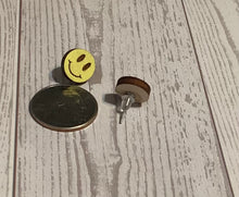 Load image into Gallery viewer, Smiley Face (yellow)Stud Earrings