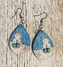 Load image into Gallery viewer, Snowman Snow Cold Dangle Earrings