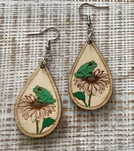 Load image into Gallery viewer, Frog & Daisy