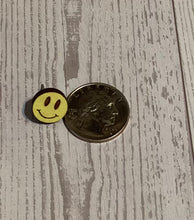 Load image into Gallery viewer, Smiley Face (yellow)Stud Earrings
