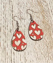 Load image into Gallery viewer, Hearts Dangle Earrings
