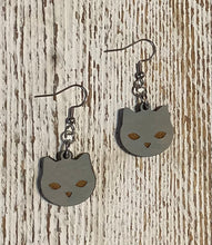Load image into Gallery viewer, Cat Face Dangle Earrings

