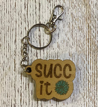 Load image into Gallery viewer, Succulent Keychain (style a)
