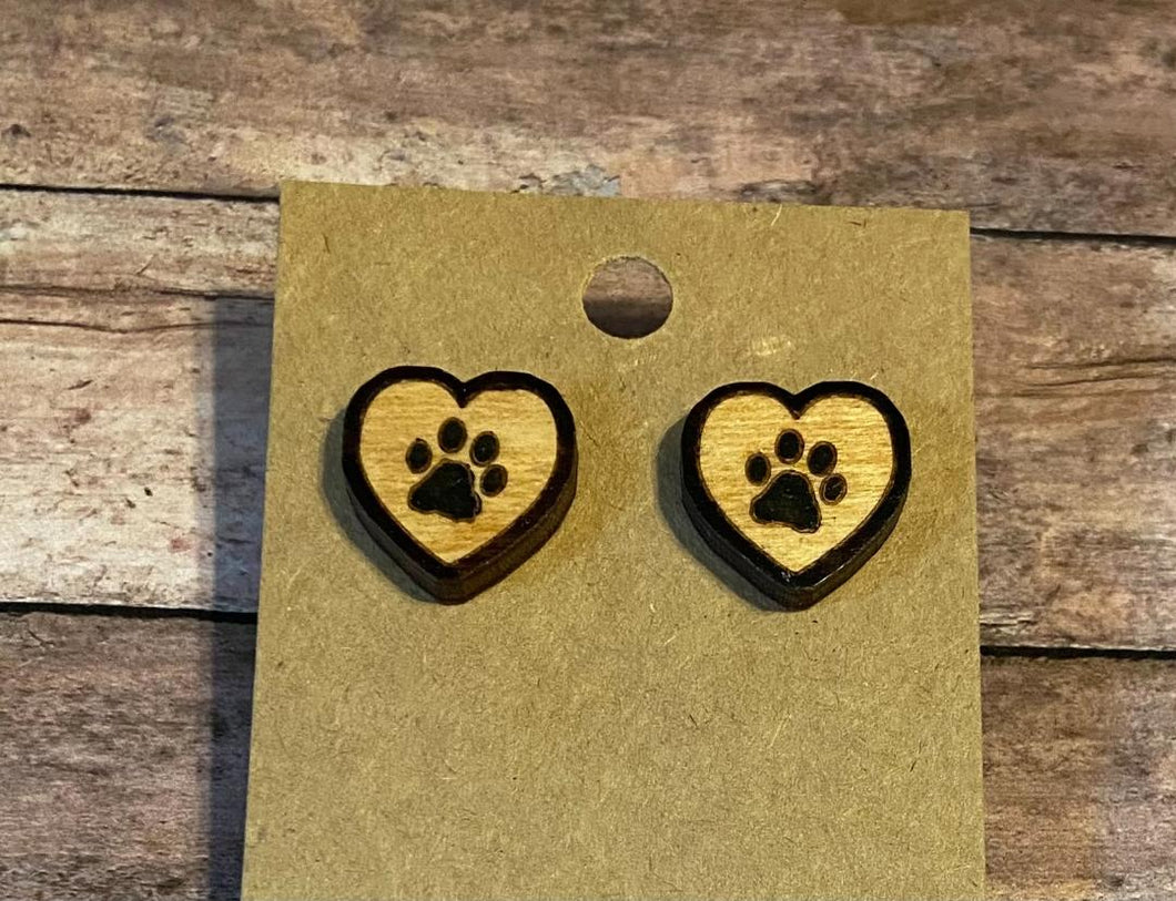 Dog paw print heart wood stud earrings